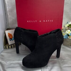 (E)NWT Kelly & Katie Elegant Black High Heel Booties, suede, size 9.5 women’s